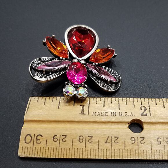 Signed “Love Bug” Vintage Rhinestone Insect Brooch – Pink & Orange - Picture 5 of 10
